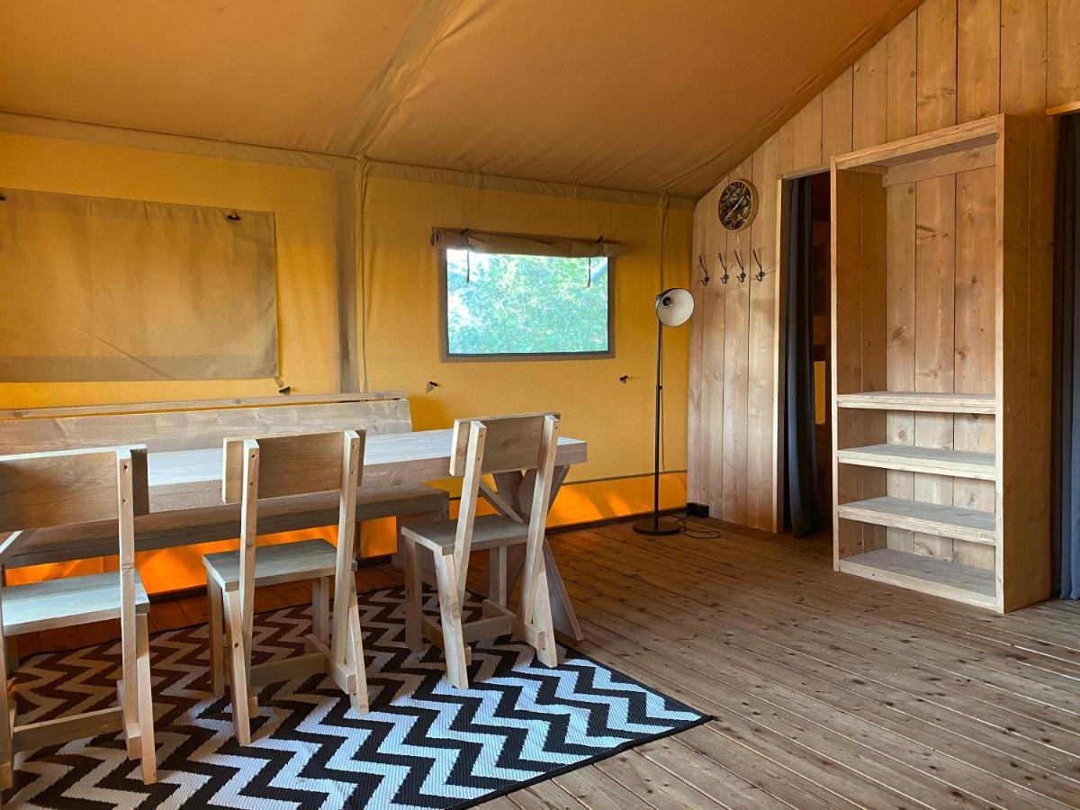 Camping De Vinkenkamp Lieren Exterior foto