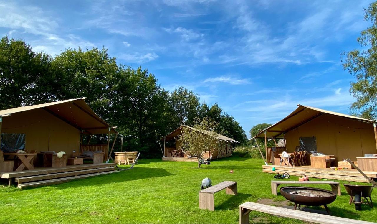 Camping De Vinkenkamp Lieren Exterior foto
