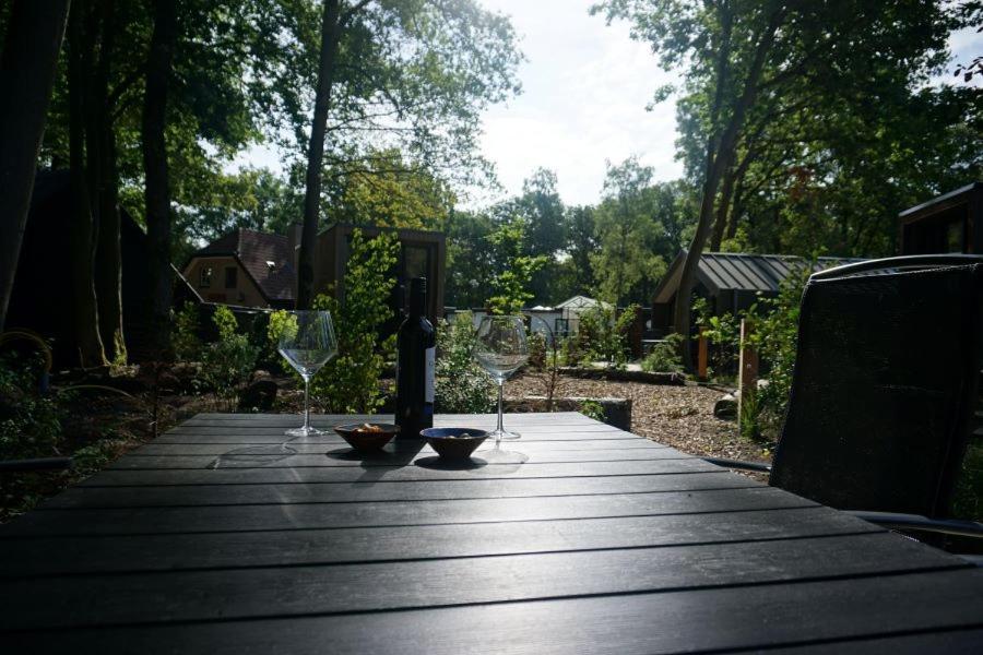 Camping De Vinkenkamp Lieren Exterior foto